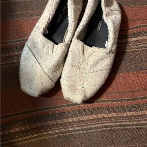 Toms Off-White Speckled Slip-On Shoes